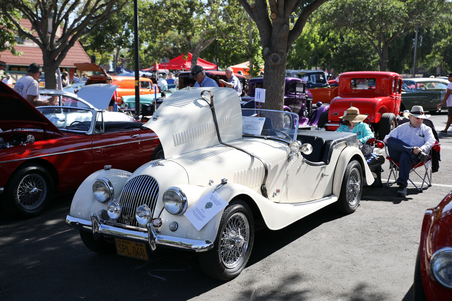 Wheels 'n Windmills Car Show 13